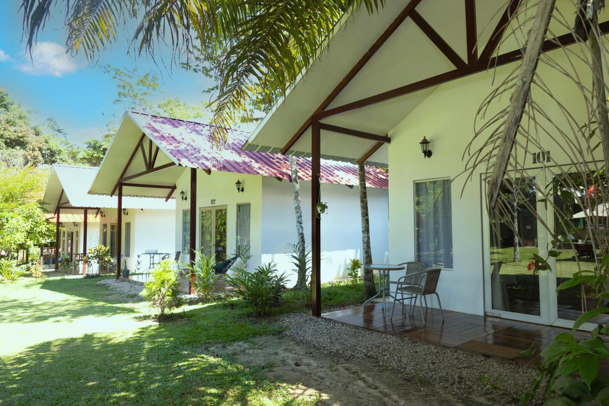 Chaikoni Lodge Pucallpa Exterior foto